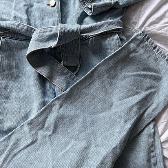 Puff Sleeve Denim Jumpsuit - Picture 3 of 3